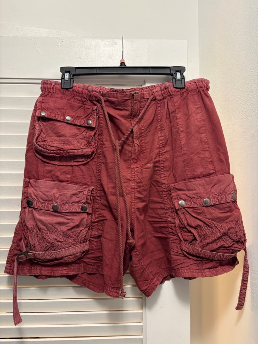 Free People Women's Cargo Shorts - Burgundy